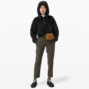 Lululemon Oh So Sherpa Half Zip Black Size 6